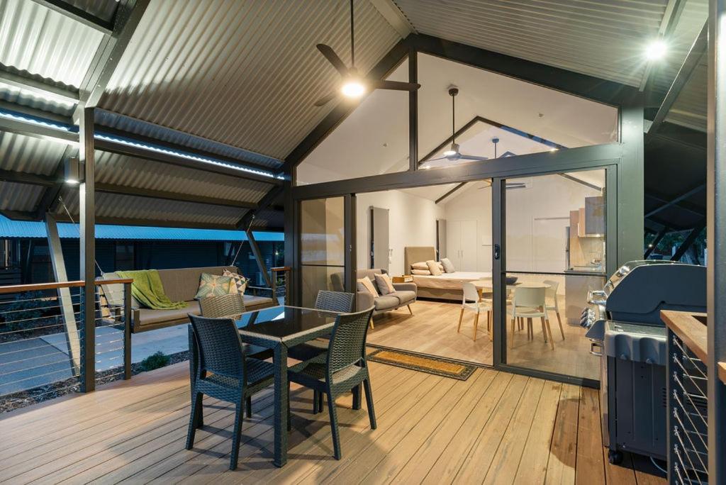 Kimberleyland Waterfront Holiday Park Кунунура Екстериор снимка
