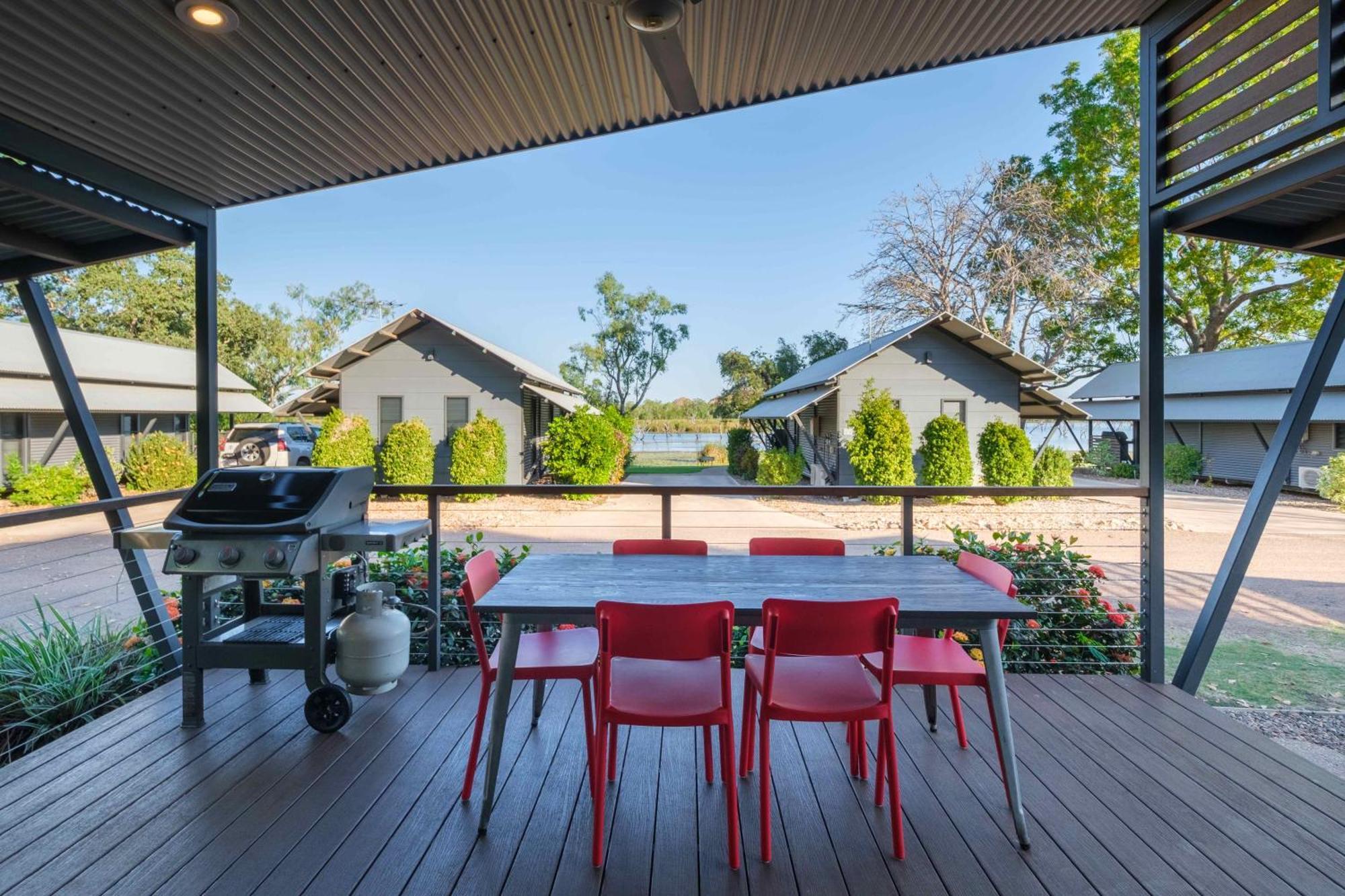 Kimberleyland Waterfront Holiday Park Кунунура Екстериор снимка